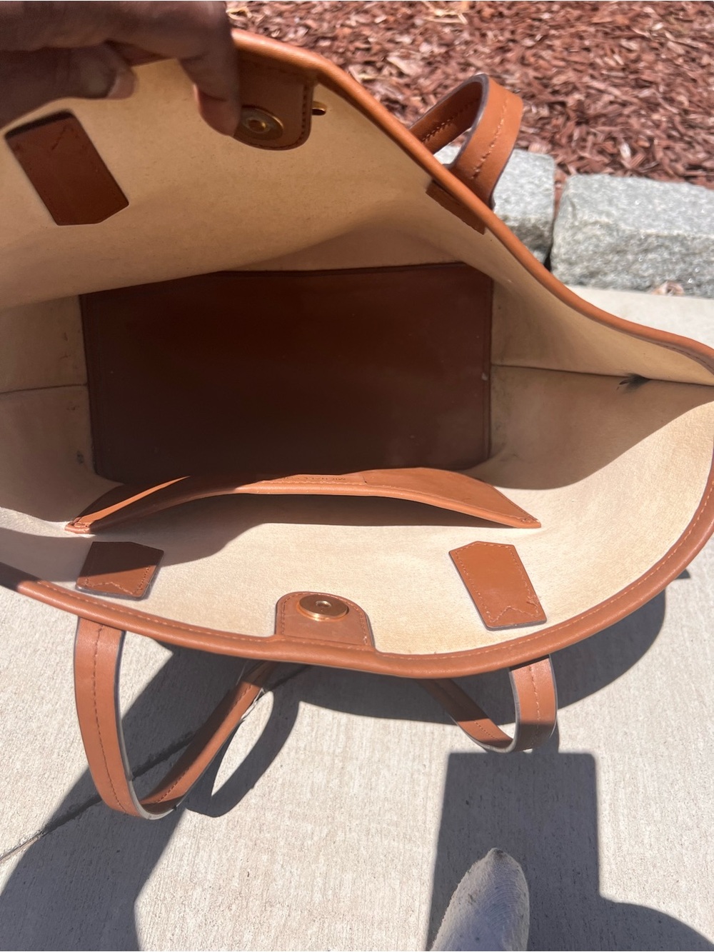 Michael Kors Pebbled Leather Large Tote Bag Cognac Luggage Brown shoulder shoppe - Picture 6 of 7